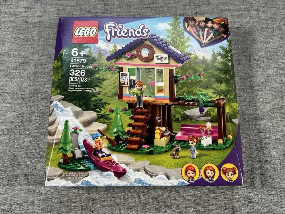 LEGO Friends Forest House 41679 Building Toy 326 Pieces Mia Ann Ava Retired NIB